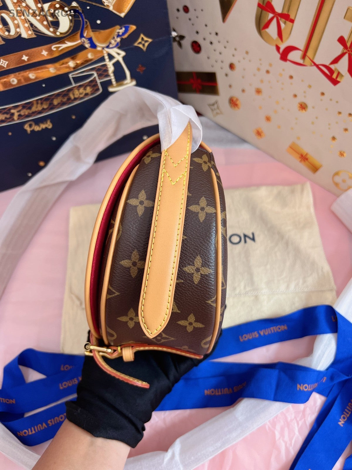 Louis Vuitton Saddle Monogram Shoulder bag Crossbody Women Brown