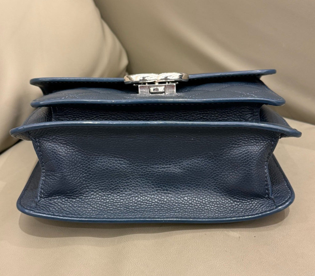 Chanel Cuba Calfskin Chain Shoulder Bag Crossbody Navy Silver Women Classic