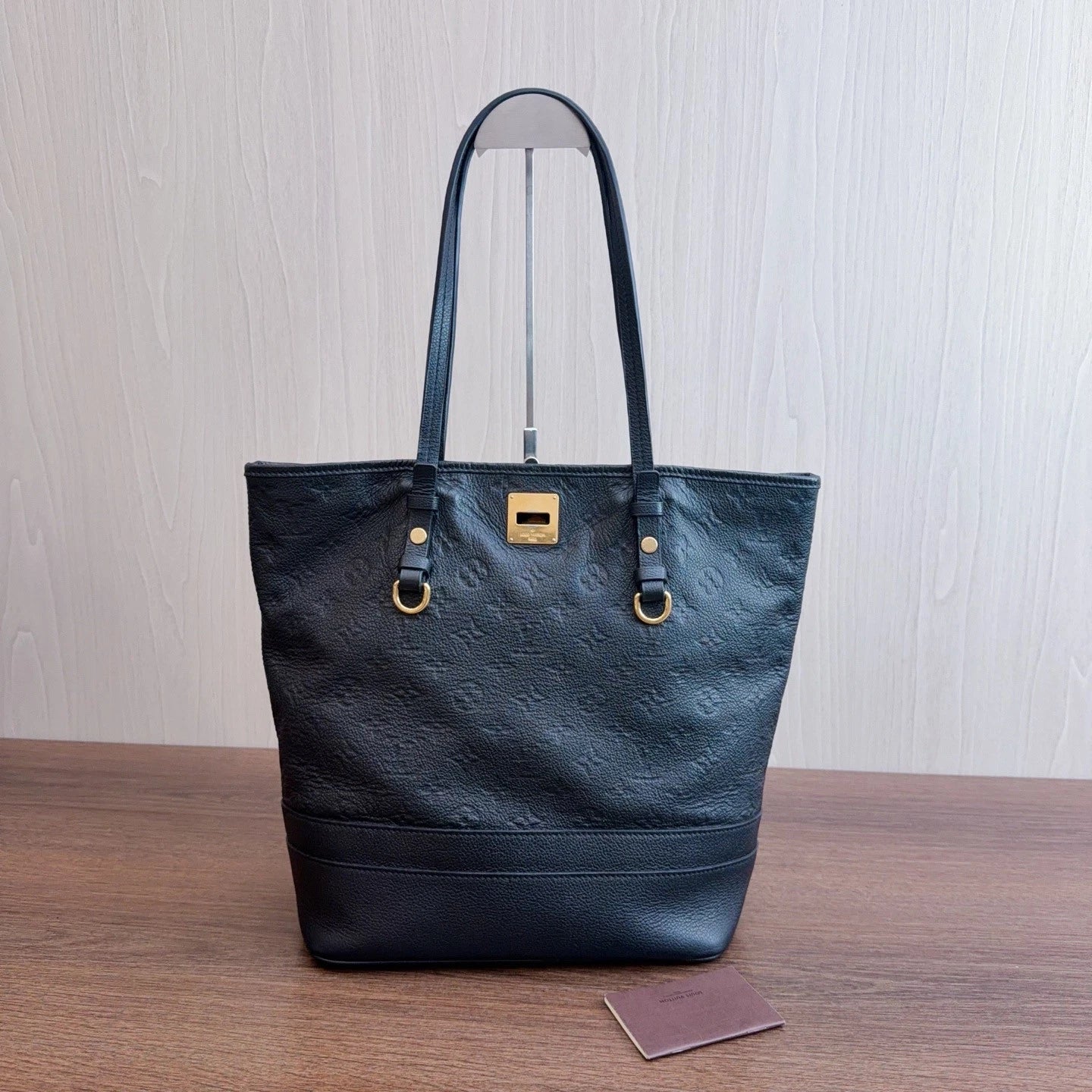 Louis Vuitton Calfskin Tote Shoulder Bag Black Gold Women Classic
