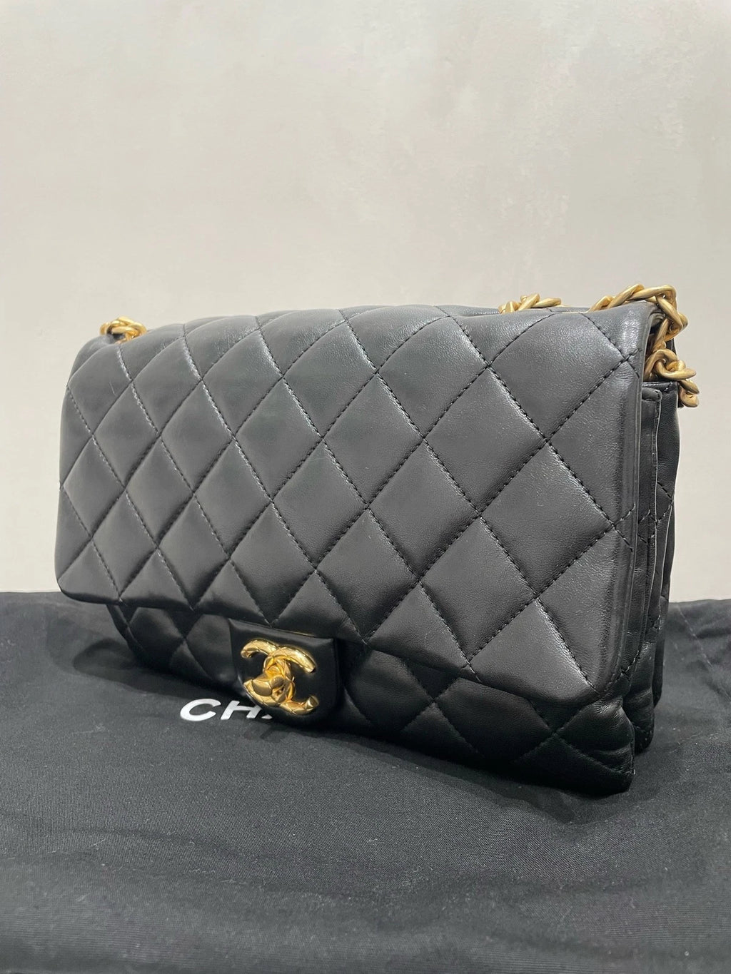 Authentic CHANEL Lambskin Black Flap Shoulder Bag For Women