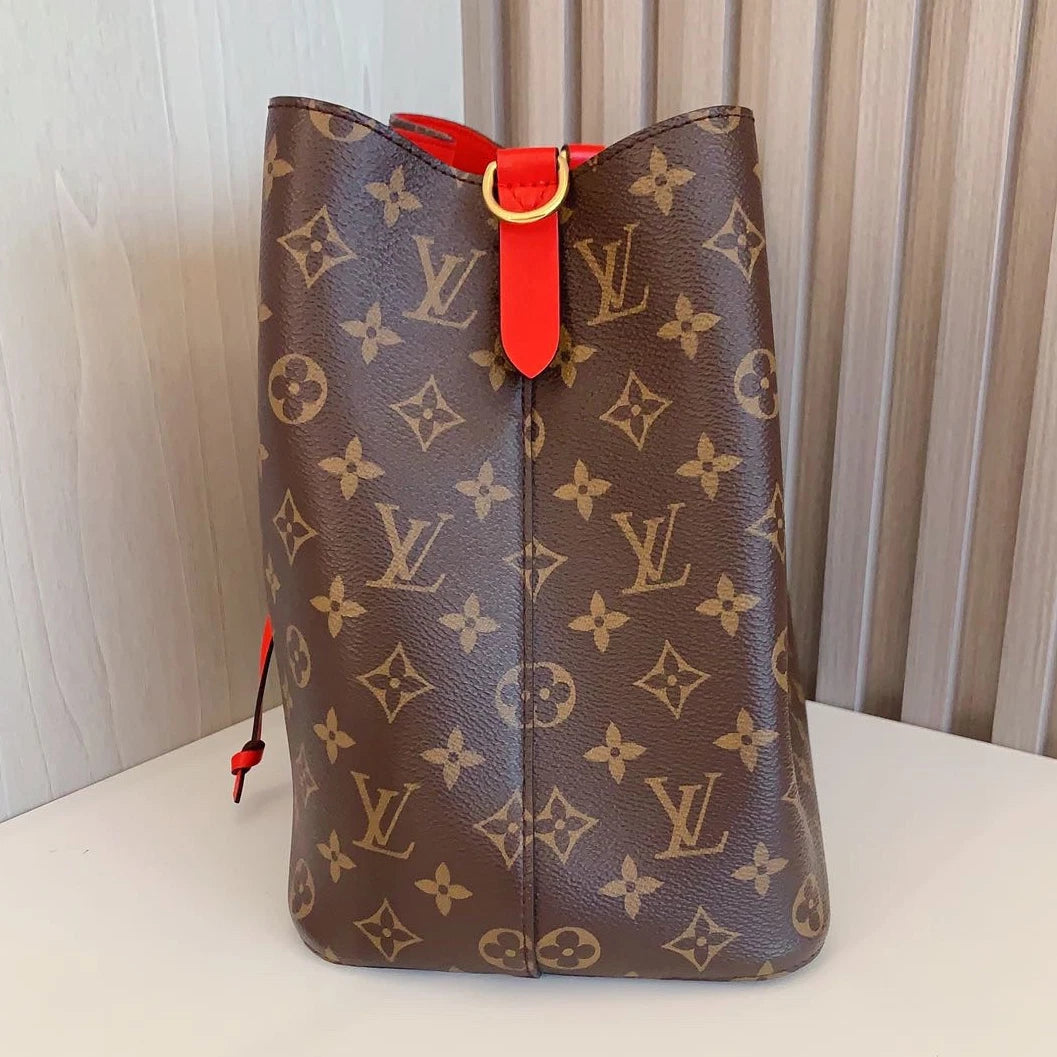 Louis Vuitton Monogram Bucket Shoulder Crossbody Bag Brown Gold Women