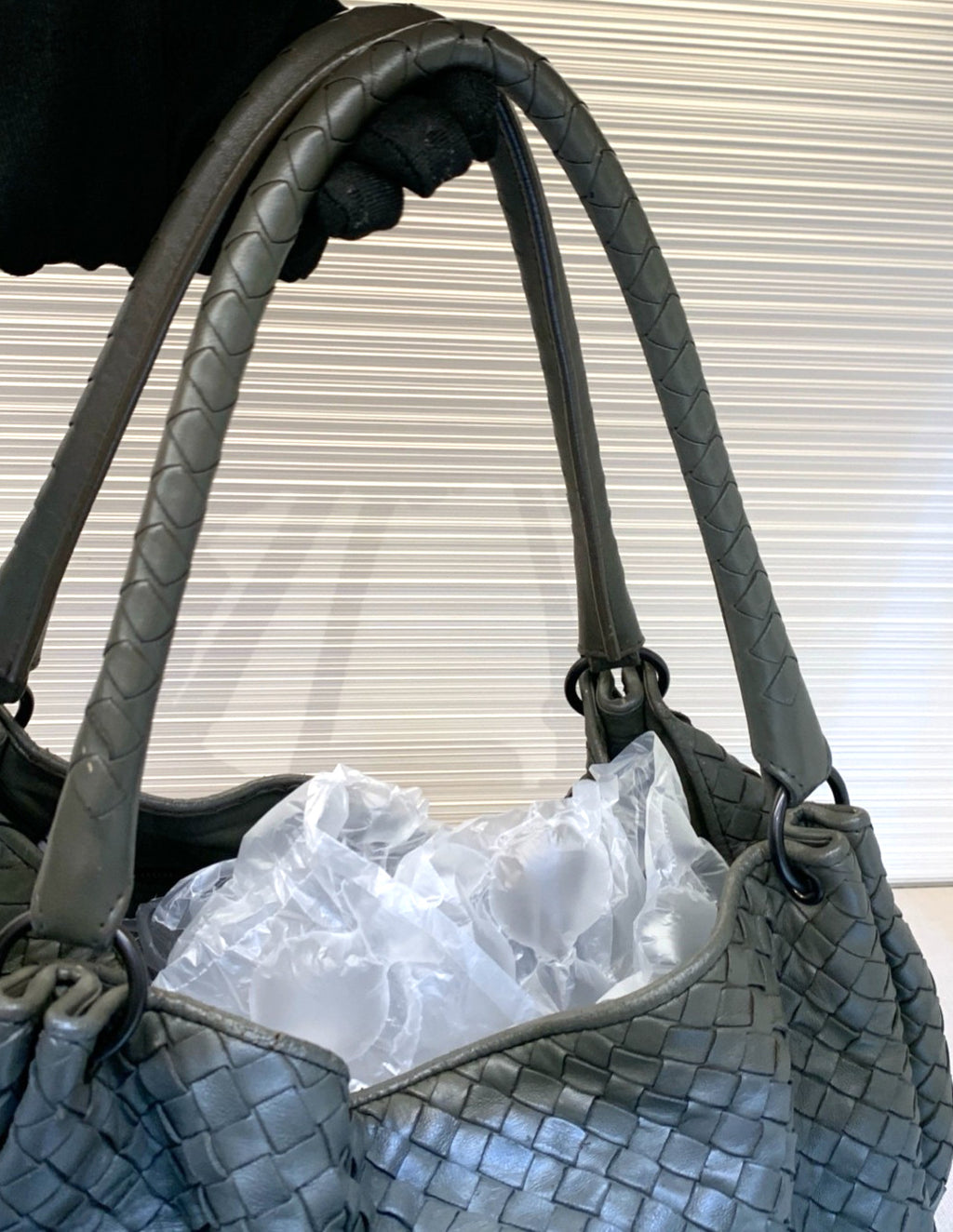 Bottega Veneta Weaving Shoulder Handbag Elephant Gray Women