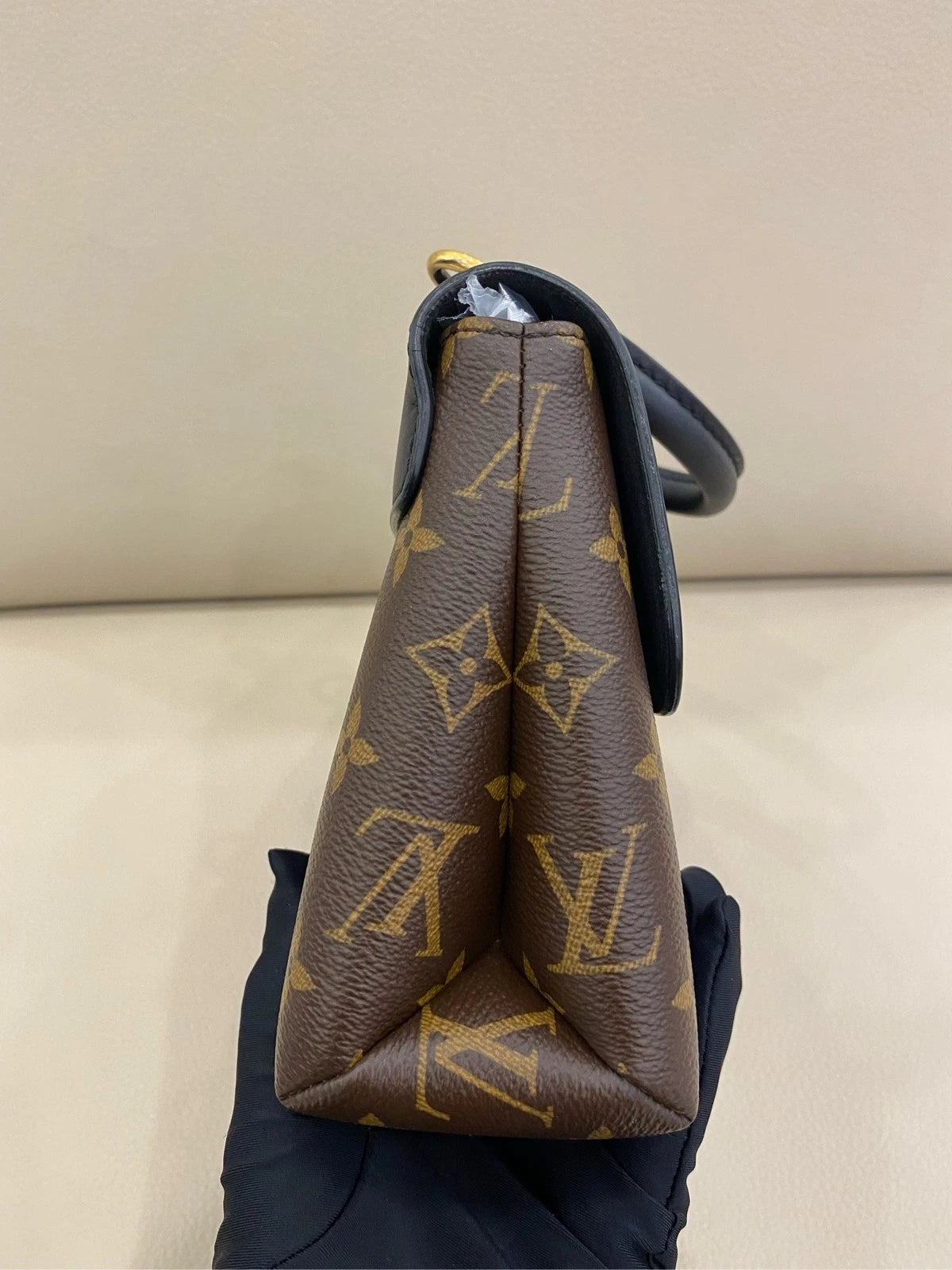 Louis Vuitton Locky BB Black Canvas Handbag Crossbody Bag Women