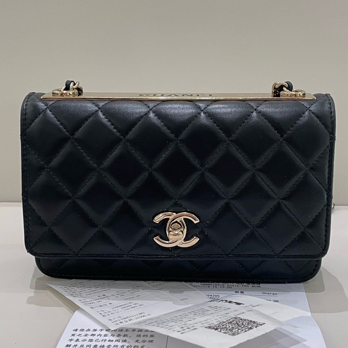 Chanel Trendy CC WOC Quilted Chain Shoulder Crossbody Bag Black Gold