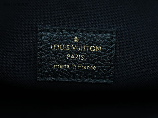 Louis Vuitton Félicie Pochette Black Monogram Empreinte Almost Brand NEW