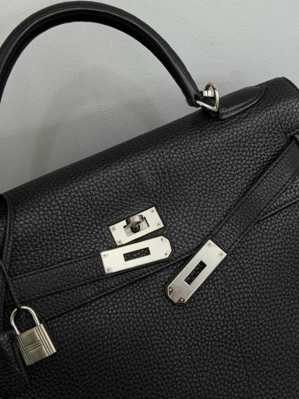 Authentic Hermes Kelly 32 Togo Tote Top Handle Crossbody Bag Black SHD