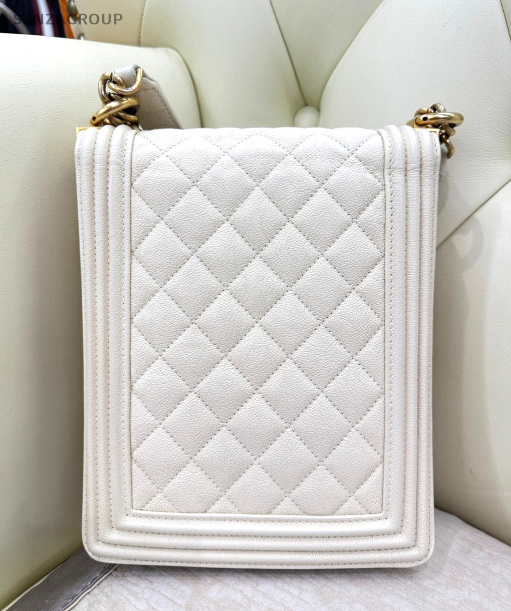 CHANEL Leboy Caviar Calfskin Chain Shoulder bag White Gold Women