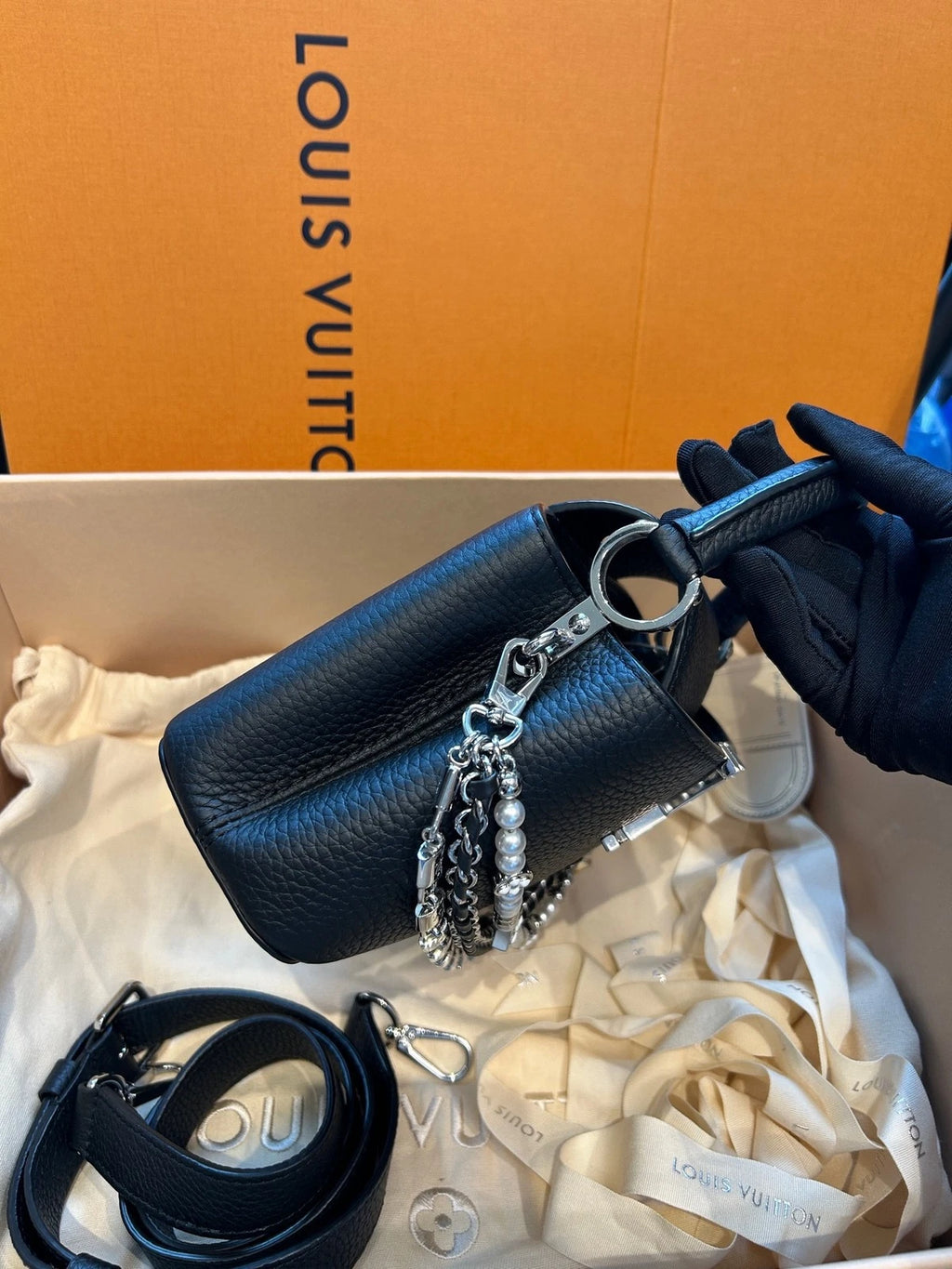 Louis Vuitton Capucines Mini Black Crossbody Handbag For Women