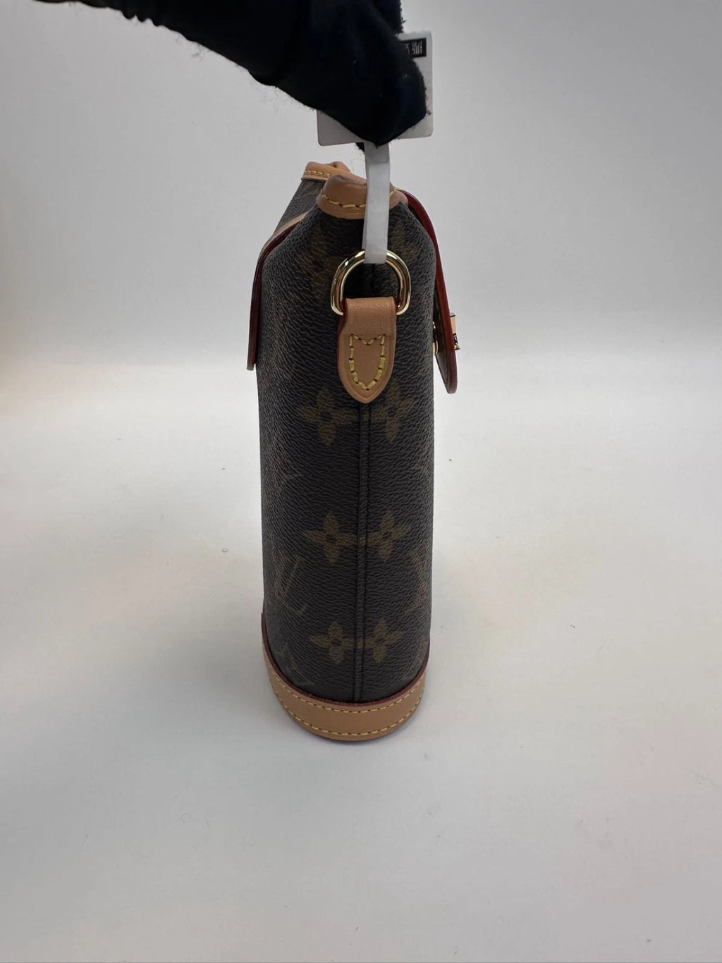 SJ0001 Louis Vuitton Fold Me Pouch [Z]