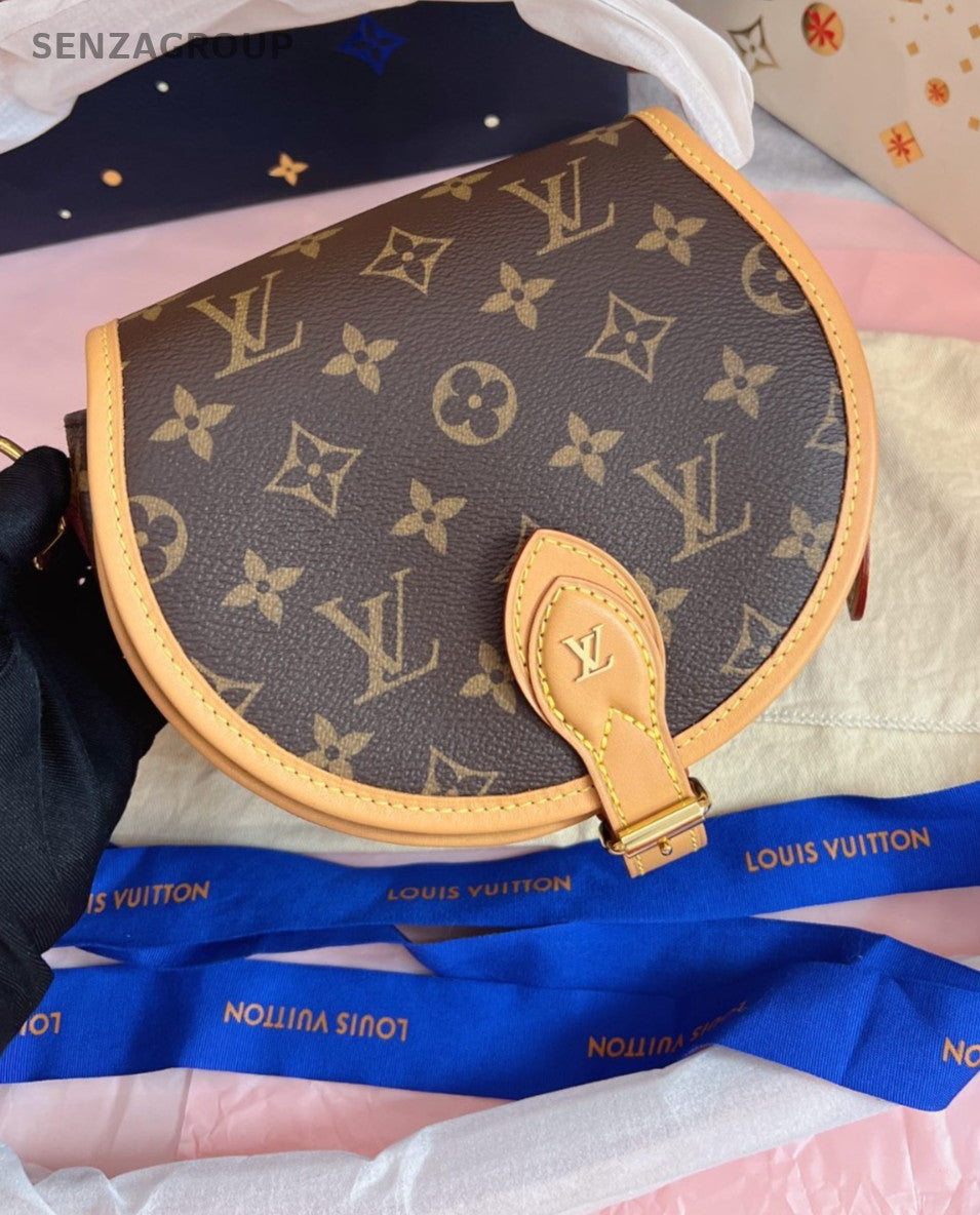 Louis Vuitton Saddle Monogram Shoulder bag Crossbody Women Brown
