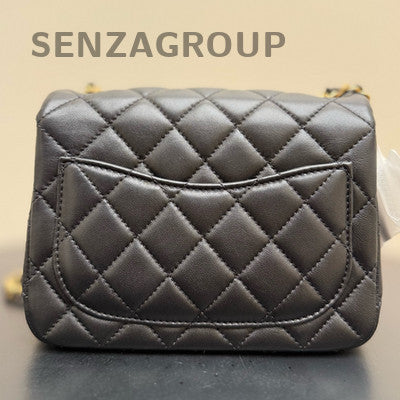 Chanel Quilted Chain Shoulder Bag Black Gold Classic Fashion Women
