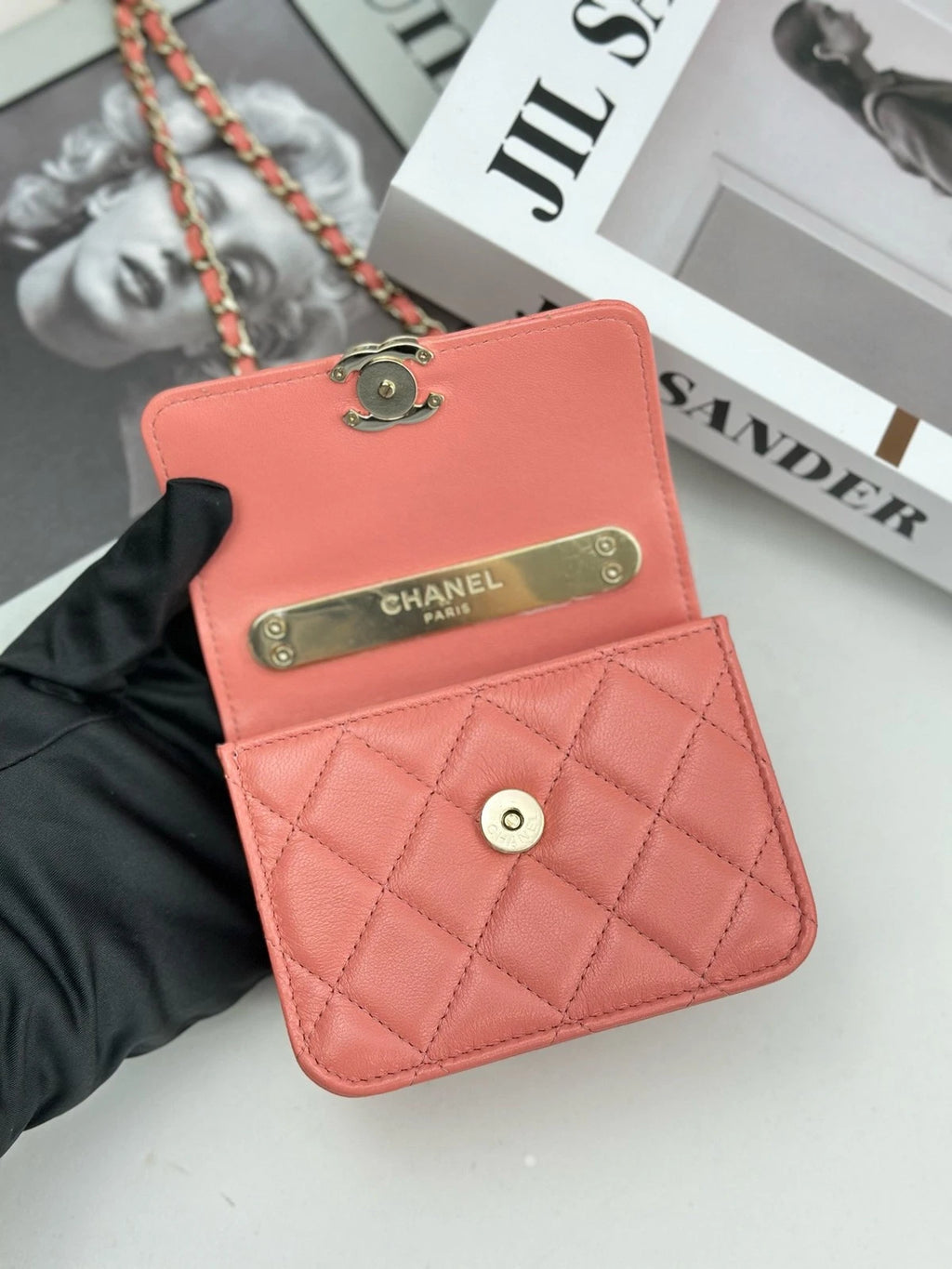 Excellent Chanel Diamond Gold Chain Pink Top Handle Crossbody Chip Version