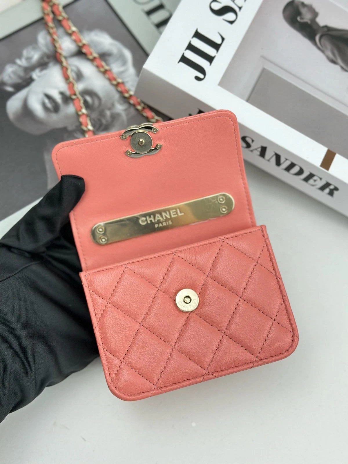 Excellent Chanel Diamond Gold Chain Pink Top Handle Crossbody Chip Version