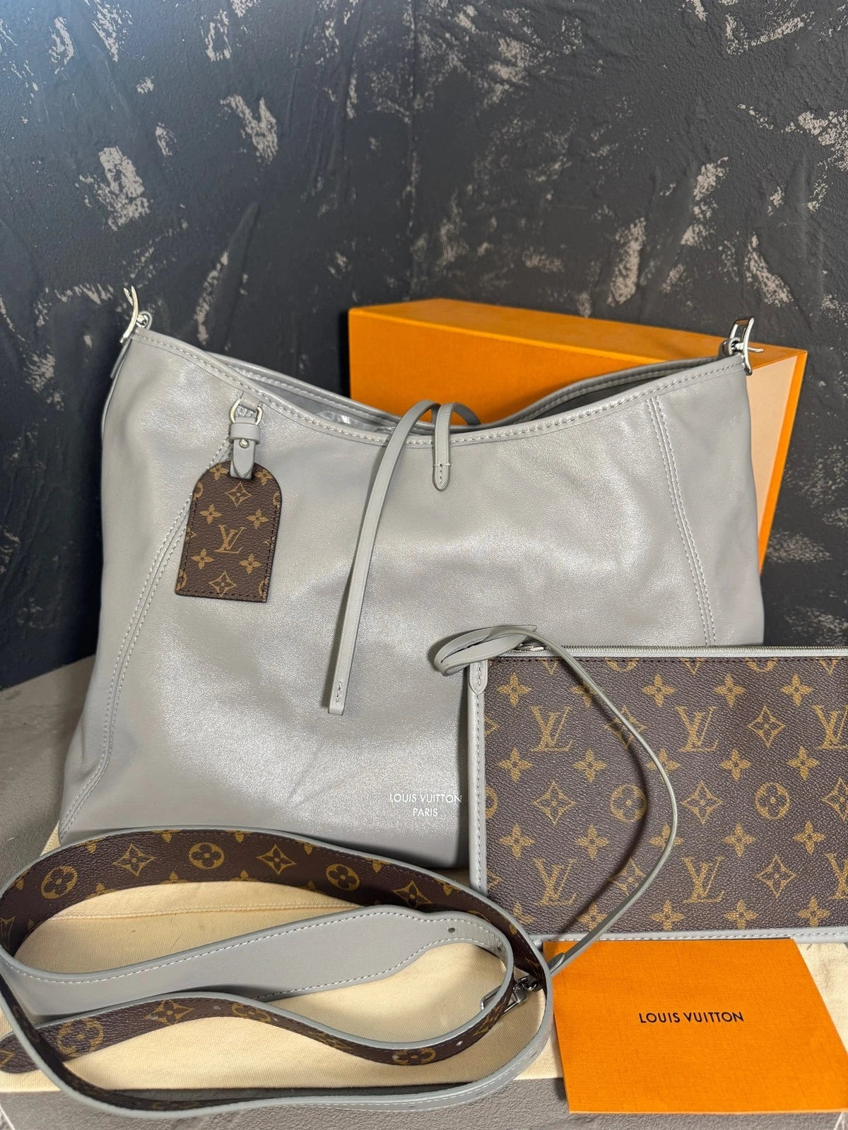 Louis Vuitton Carryall Medium Tote Bag For Women Shark Grey