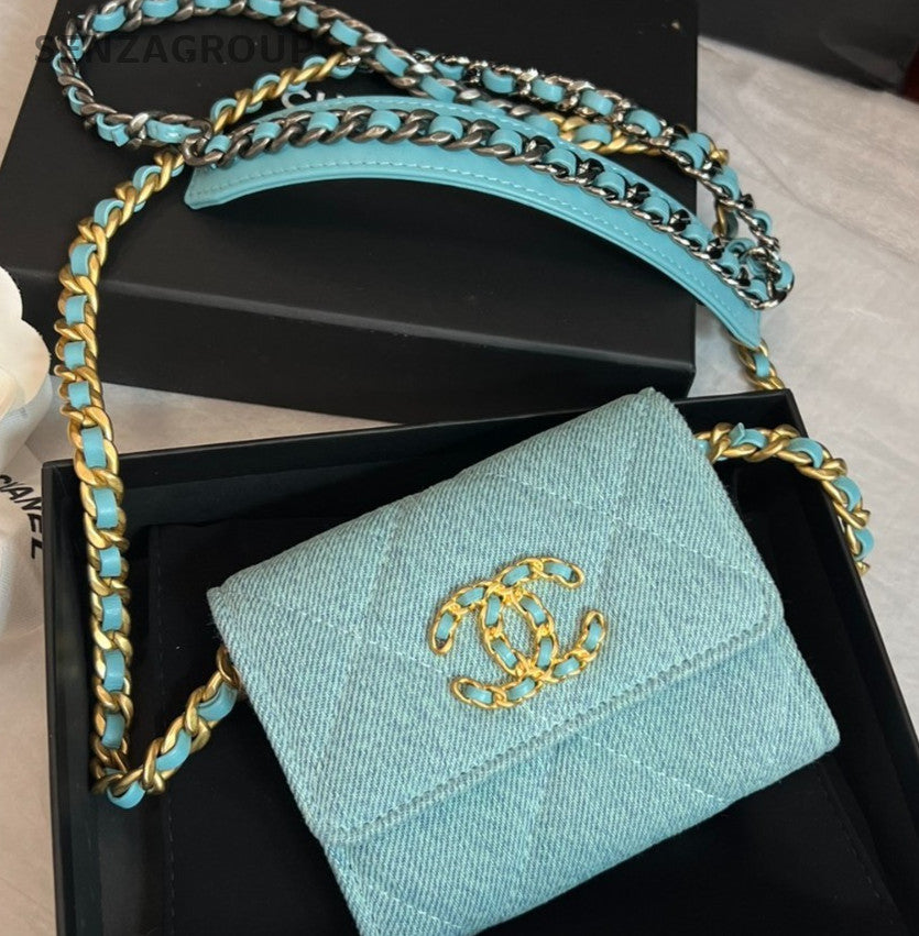 CHANEL 19woc Denim Crossbody Chain Bag Women Light Blue Brand New