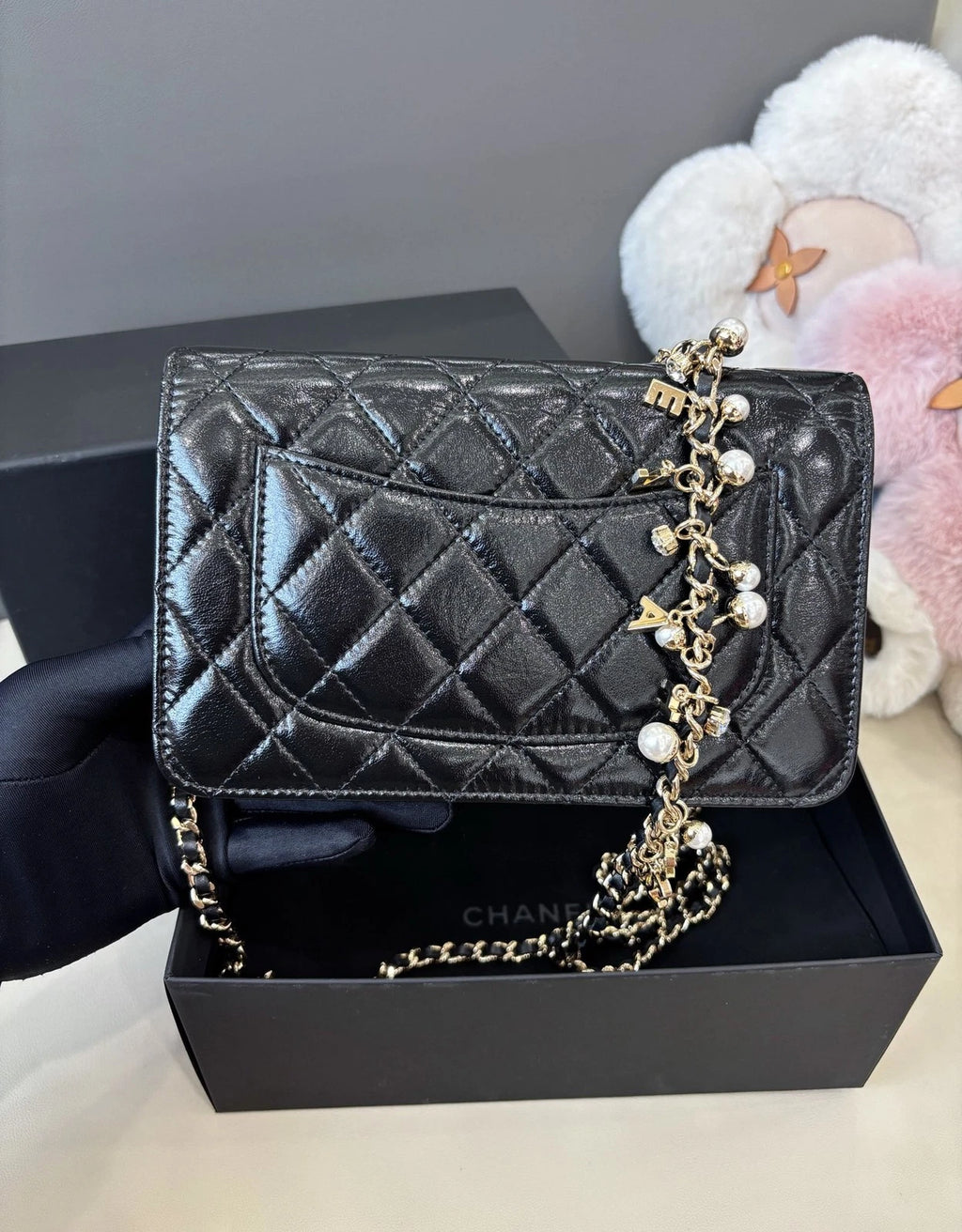 Chanel WOC Diamond Chain Shoulder Crossbody Black Gold Women Classic Fashion
