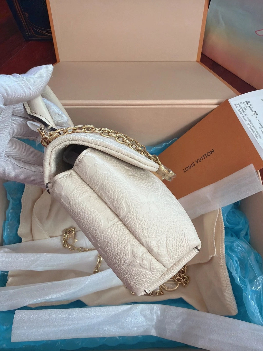 Louis Vuitton Madeleine Crossbody Top Handle Excellent