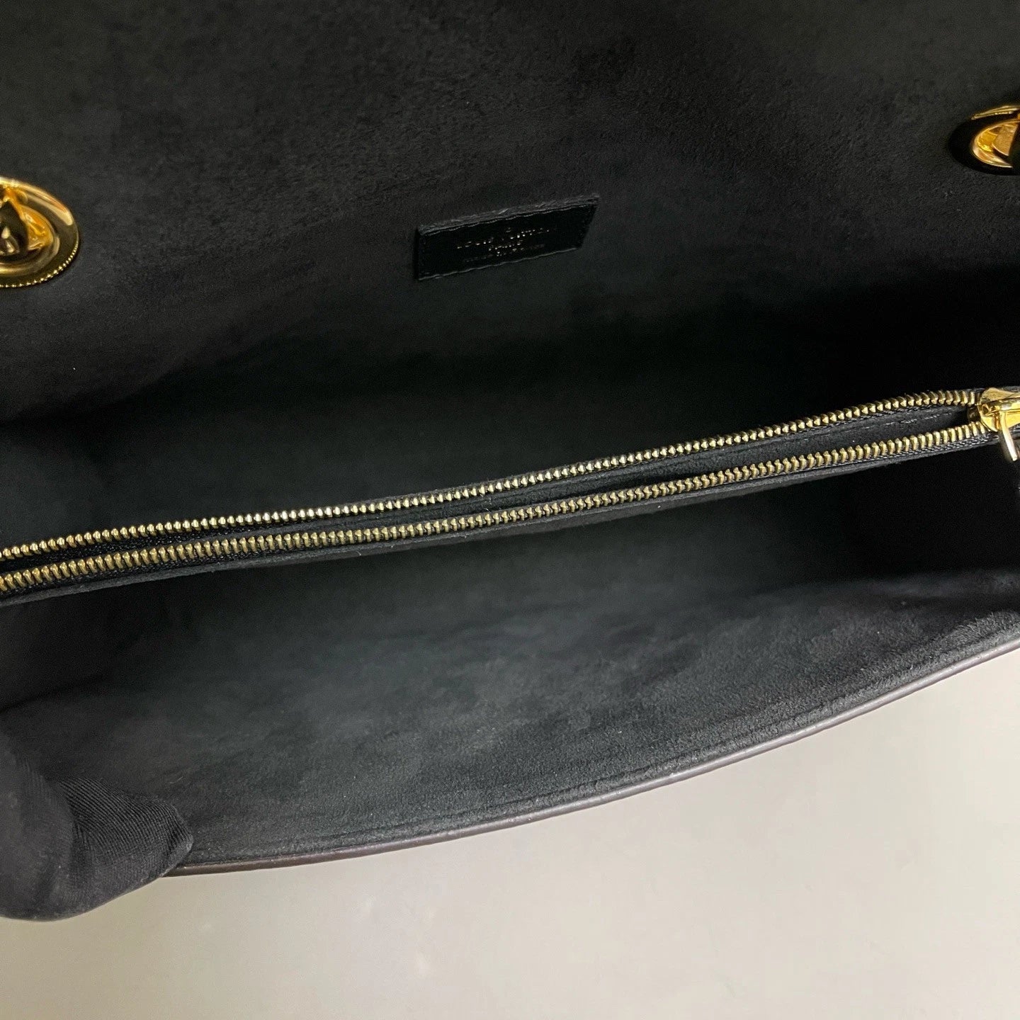 Authentic Louis Vuitton Victoire Chain Monogram Shoulder Bag Brown GHW
