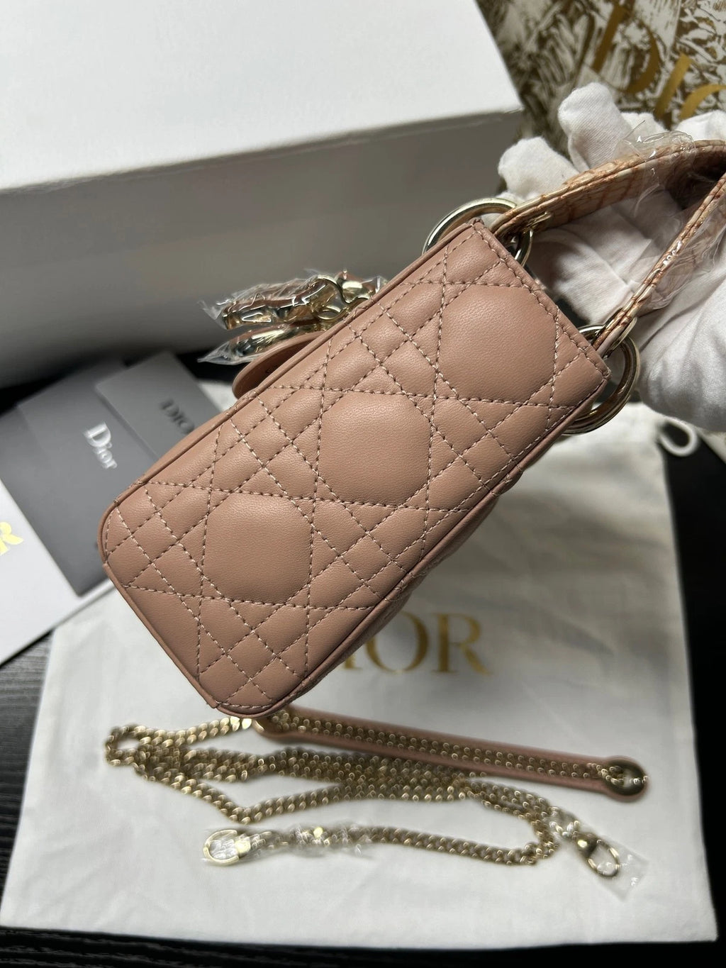 Dior Leather Rose Pink 3-Grid Lady Dior Chain Crossbody Handbag For Women