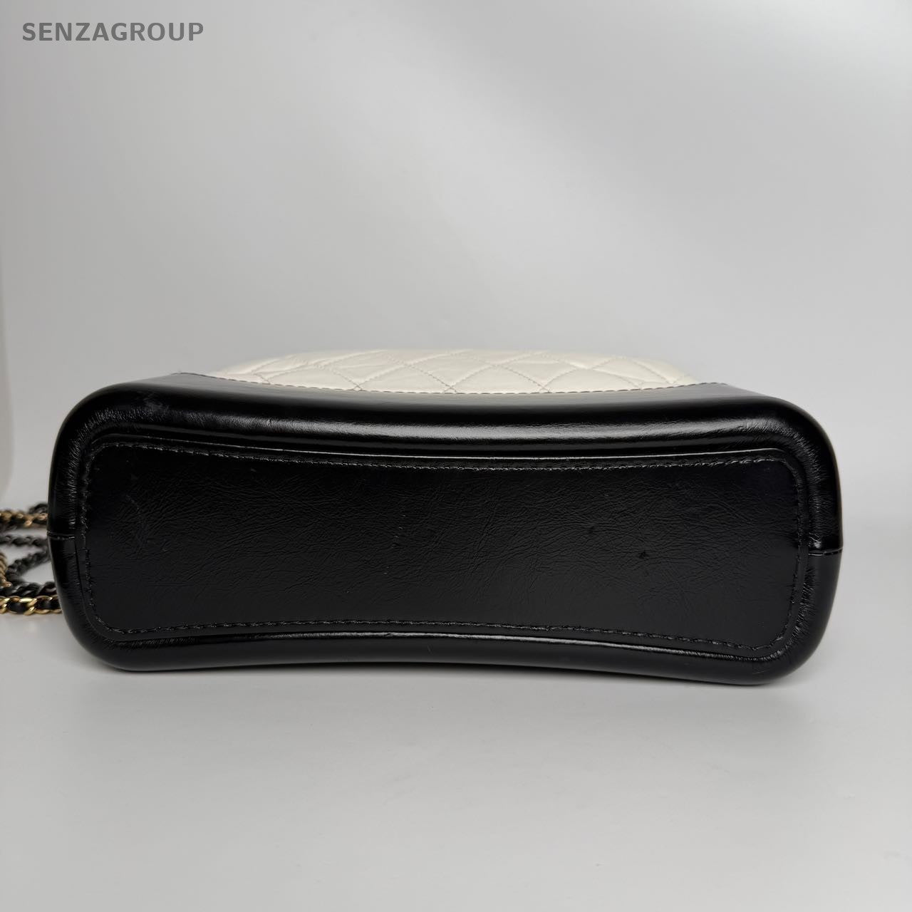 SJ0001 Chanel Gabrielle Medium Hobo Bag in Black & White Quilted Lambskin