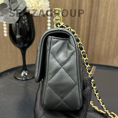 Chanel Quilted Black Gold Classic Flap Bag Chain Shoulder Tote