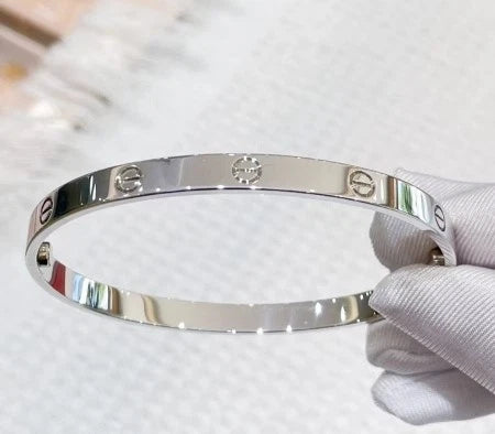 Excellent Cartier Love Classic 6.1mm Bangle Bracelet 18k White Gold Size17