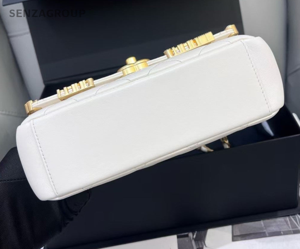Chanel Chain Diamond Shoulder Bag Crossbody White Gold Diamond Women Classic