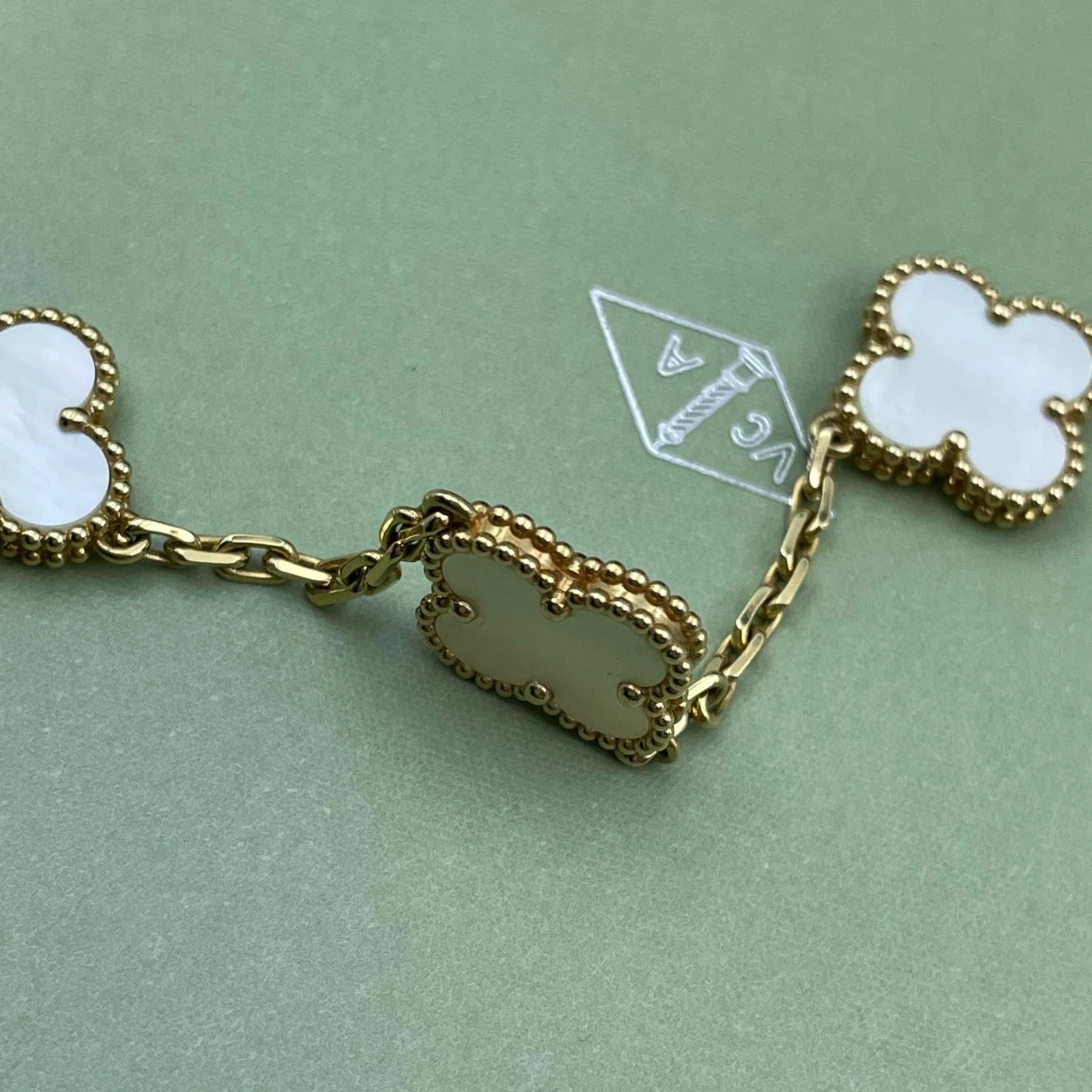 Van Cleef &amp; Arpels Vintage Alhambra Bracelet Yellow Gold 5 Motif Mother Of Pearl