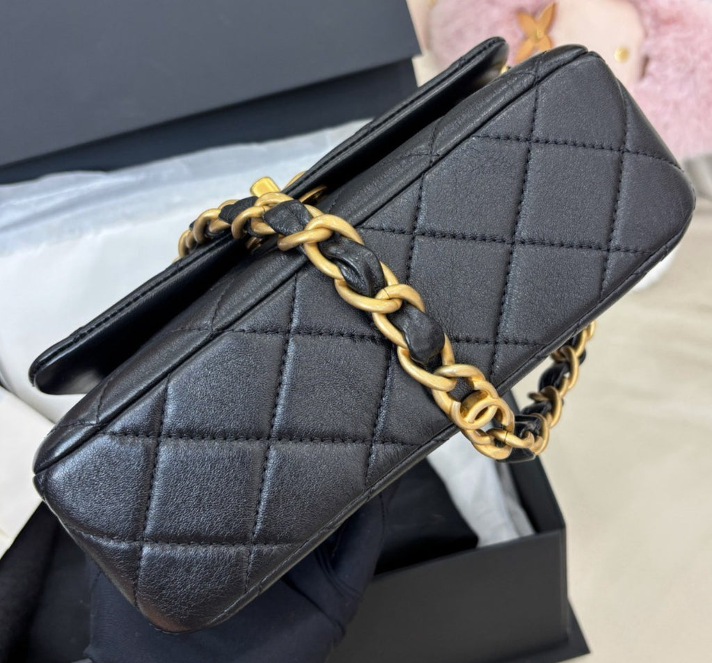 Chanel Diamond Lambskin Chain Shoulder Bag Black Gold Women Classic Fashion
