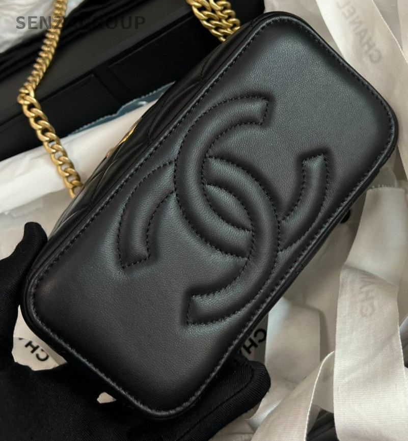 Chanel 23S Lambskin Chain Crossbody Black Gold Diamond Women Classic Fashion