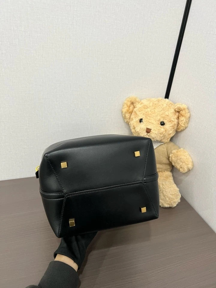 YSL Black Calfskin Hobo Bucket Bag For Women