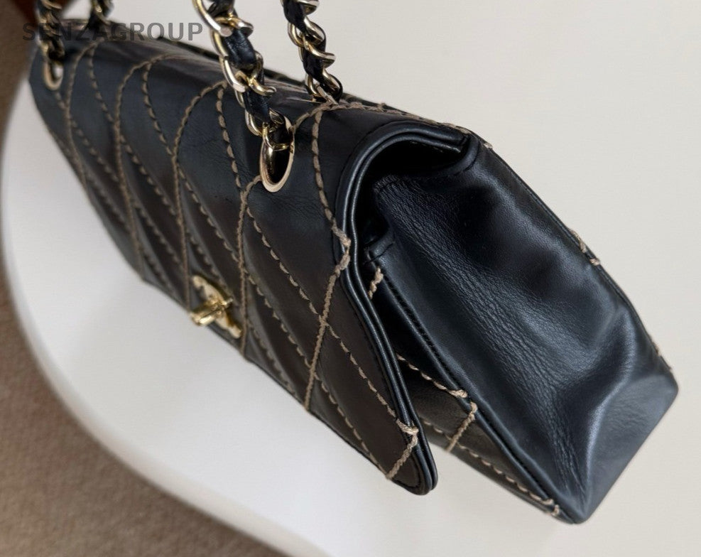 Chanel Classic Flap Quilted Pattern Shoulder Crossbody Bag Black Women