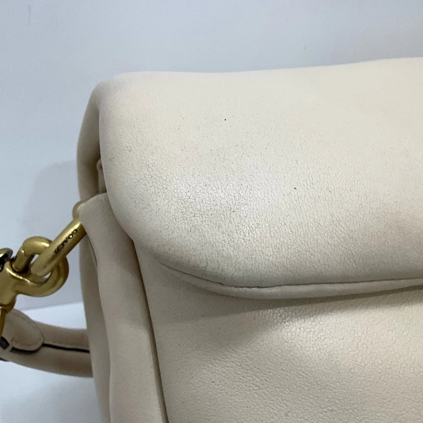 Coach Tabby 26 Ivory Lambskin Shoulder Crossbody Handbag For Women