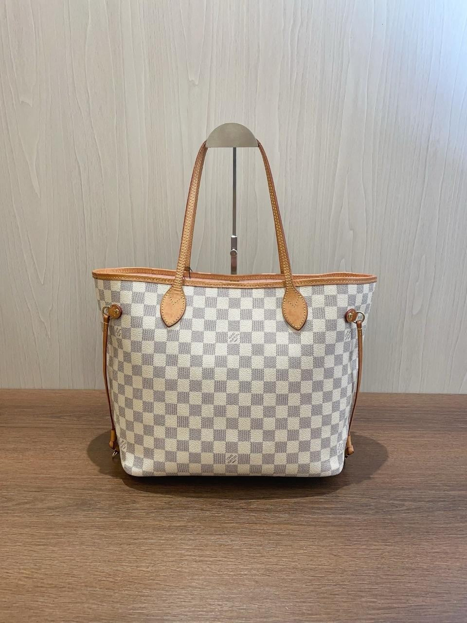 SJ0001 Neverfull MM white damier