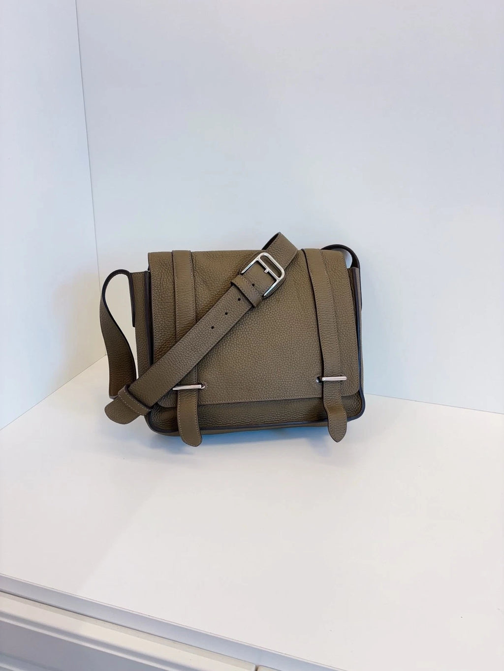 Hermès Steve 27 Small Crossbody Messenger Bag Grey Green