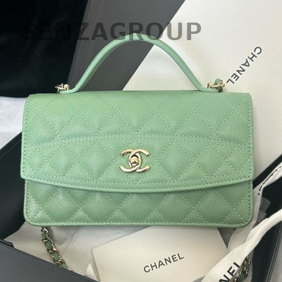 Chanel Quilted Calfskin Chain Shoulder Crossbody Bag Green Gold Hardware