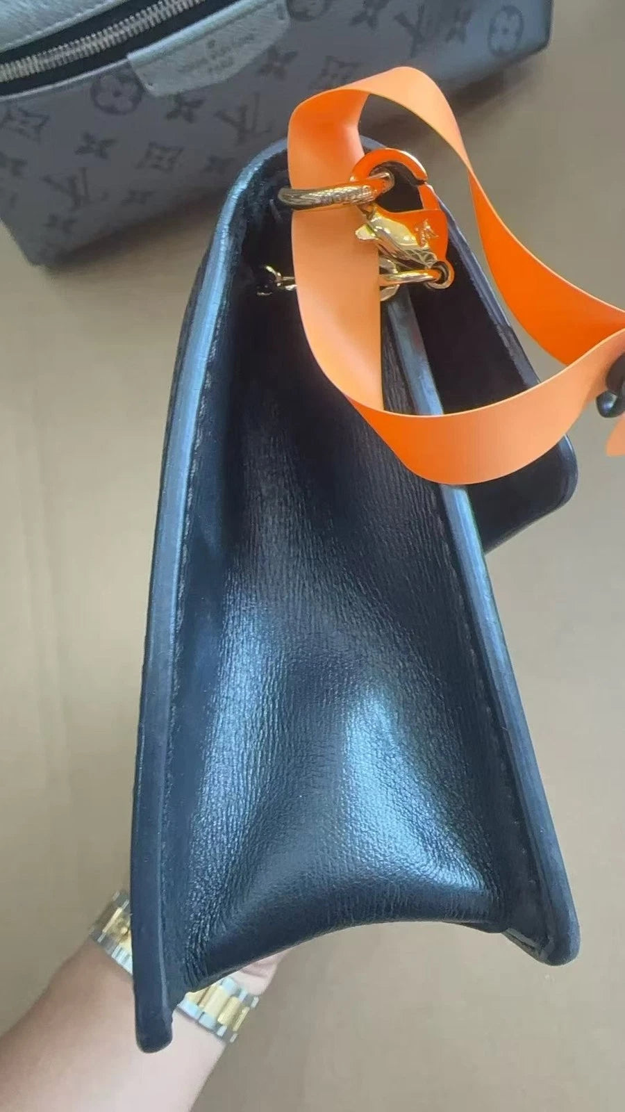 Louis Vuitton Daphne Crossbody Shoulder Bag For Women
