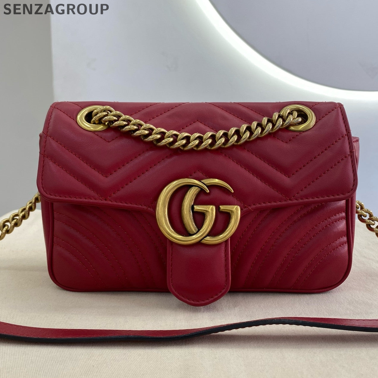 Gucci Marmont 22 Chain Shoulder Crossbody Bag Red Gold Hardware