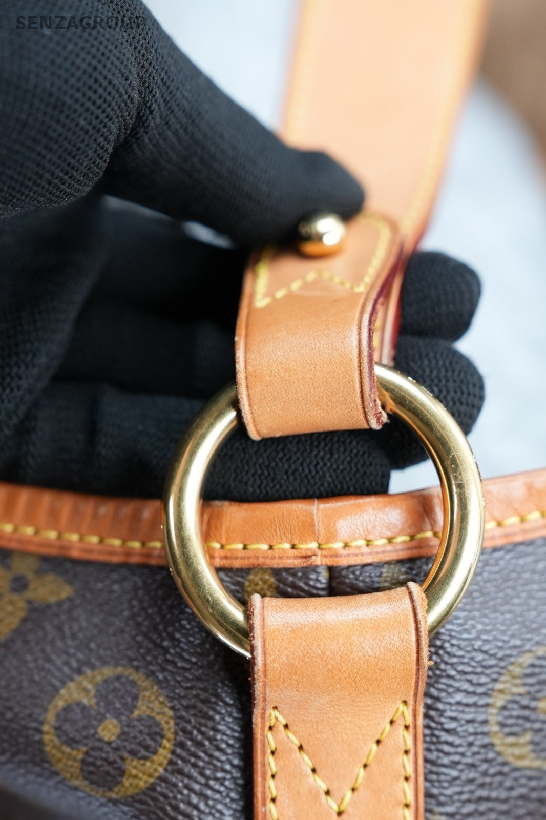 Louis Vuitton DF MM Monogram Shoulder Bag Women Brown