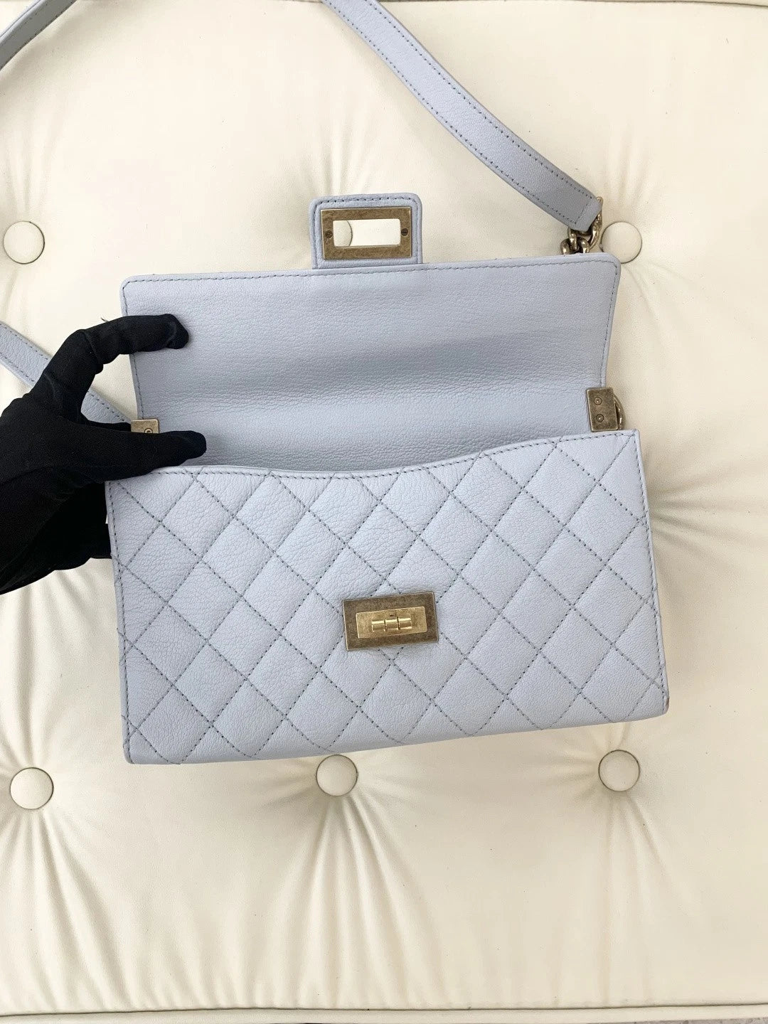 Chanel Trendy CC Calfskin Chain Shoulder Bag Crossbody Blue Gold Women Classic S