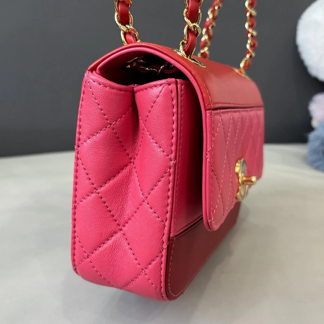 Chanel Diamond Chain Shoulder Crossbody Red Pink Gold Women Classic