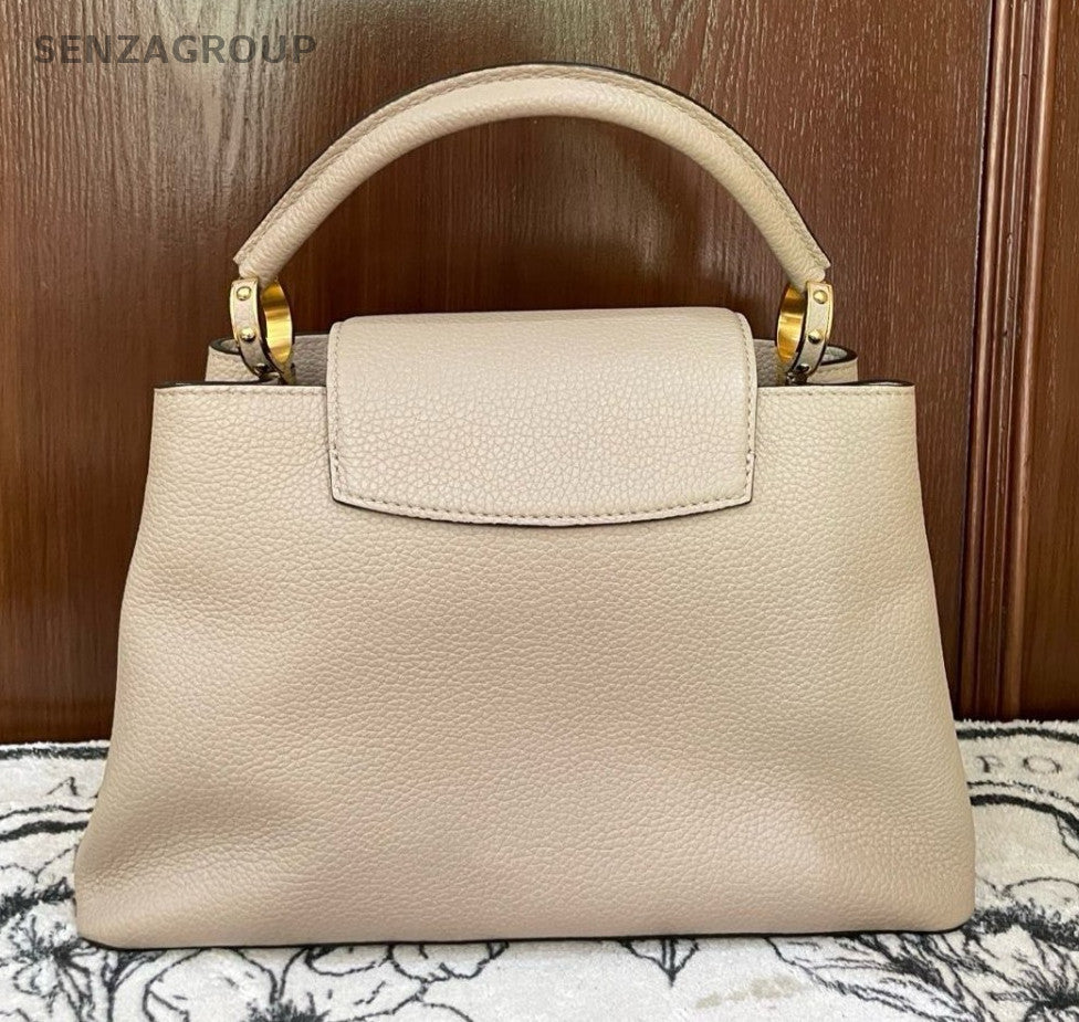 Louis Vuitton Capucines MM Top Handle Bag Crossbody Apricot Gold Women Classic