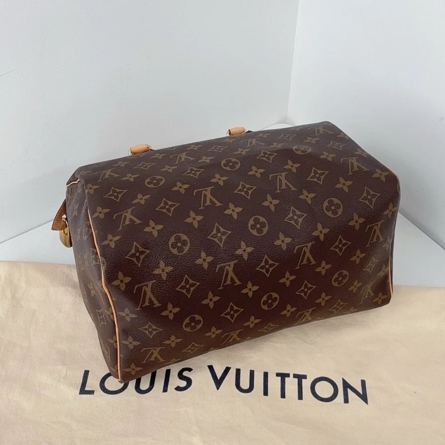 Excellent Louis Vuitton Speedy30 Monogram Canvas Handbag Gold Hardware No Strap