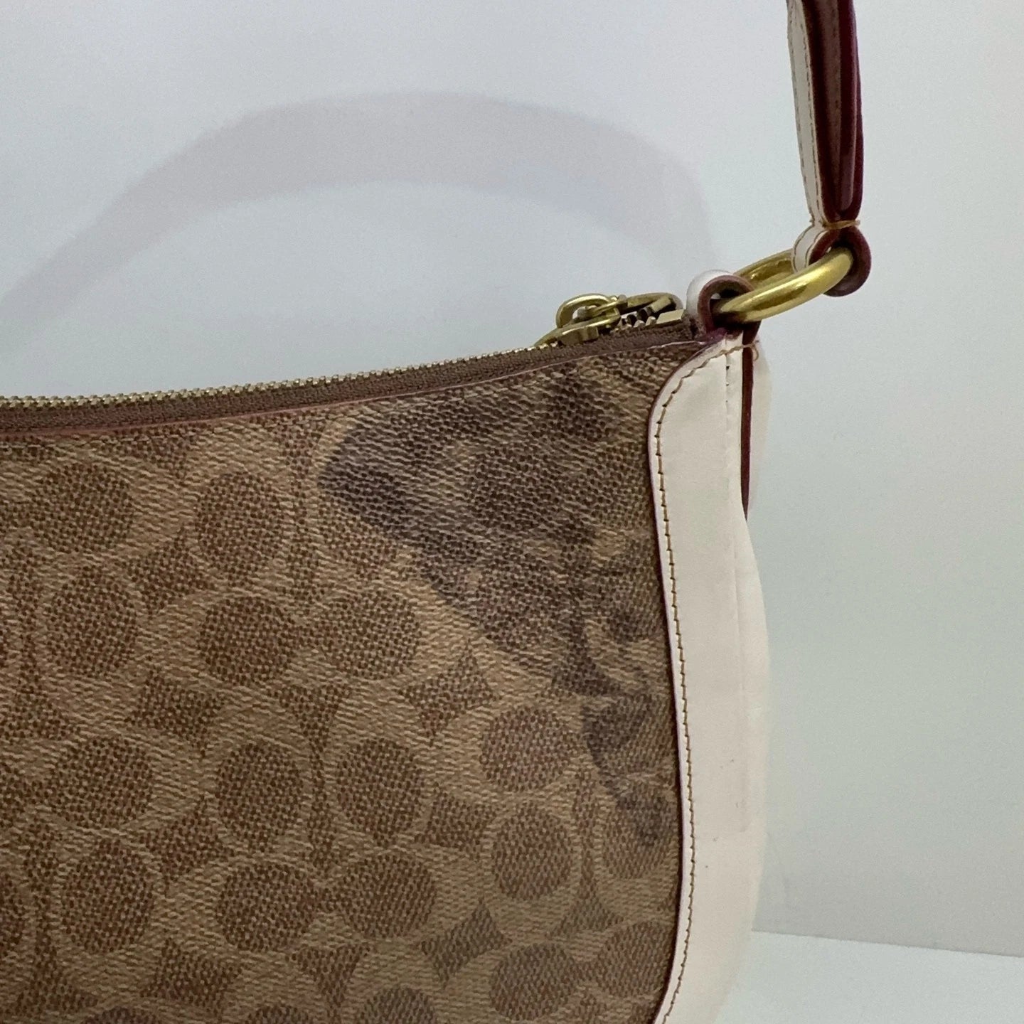 COACH Signature Canvas Sutton 28 Handbag Shoulder Crossbody Women