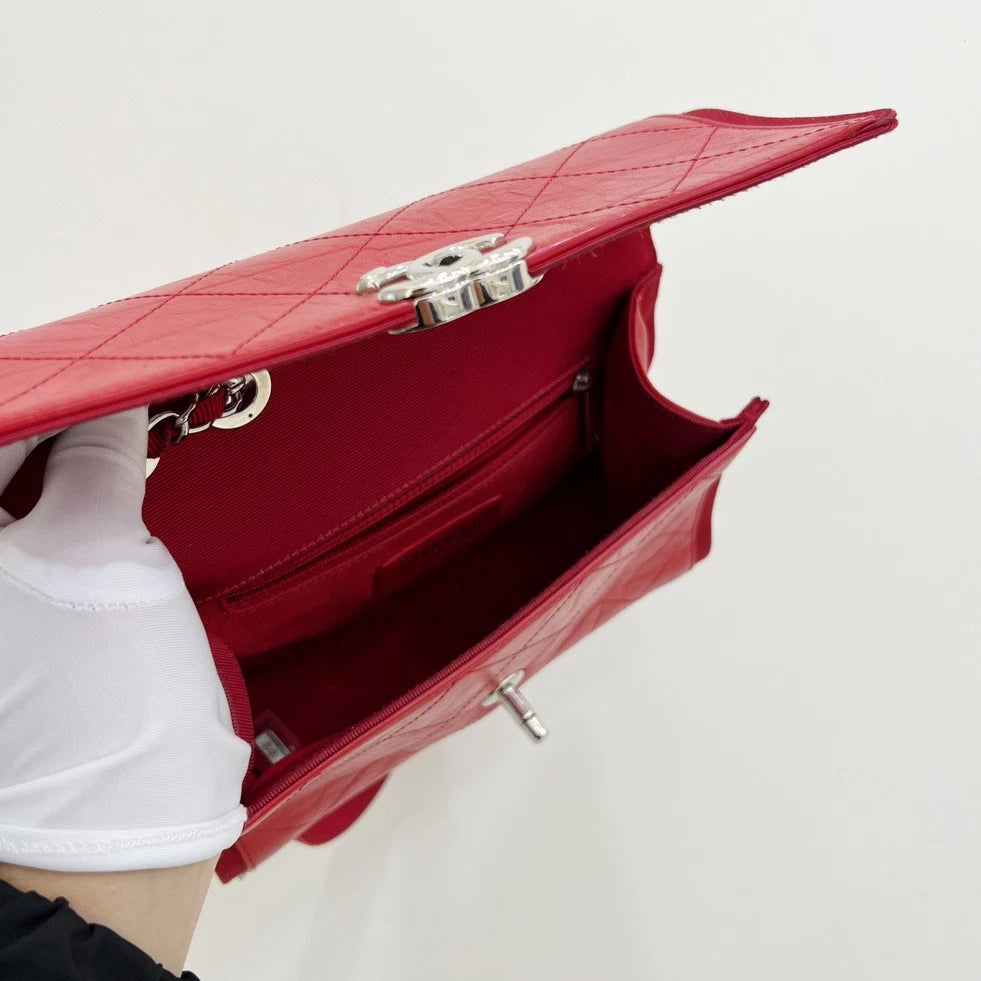 Chanel Chain Canvas Shoulder Crossbody Bag Red Silver Hardware Women Classic
