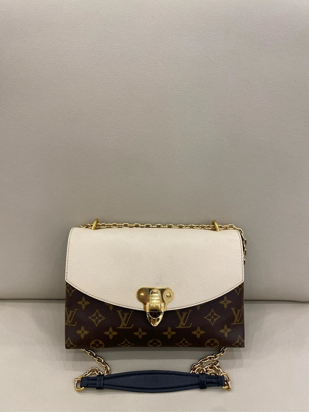 Louis Vuitton Saint Placide Monogram White Envelope Shoulder Bag