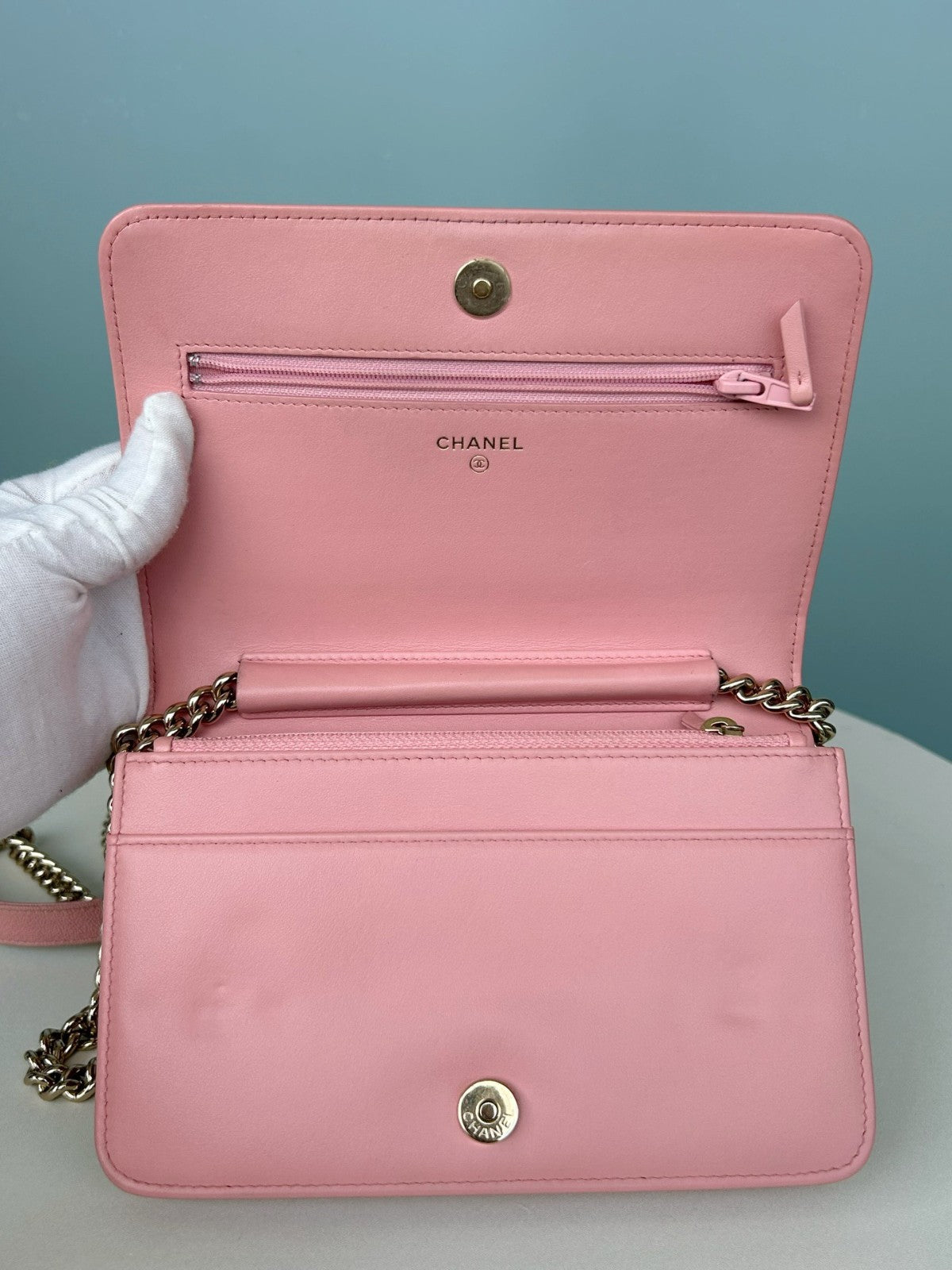 CHANEL Woc Calfskin Diamond Pattern Chain Shoulder bag Crossbody Pink Gold Women