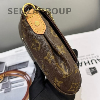 Louis Vuitton Monogram Favorite MM Chain Shoulder Crossbody Bag Brown Gold