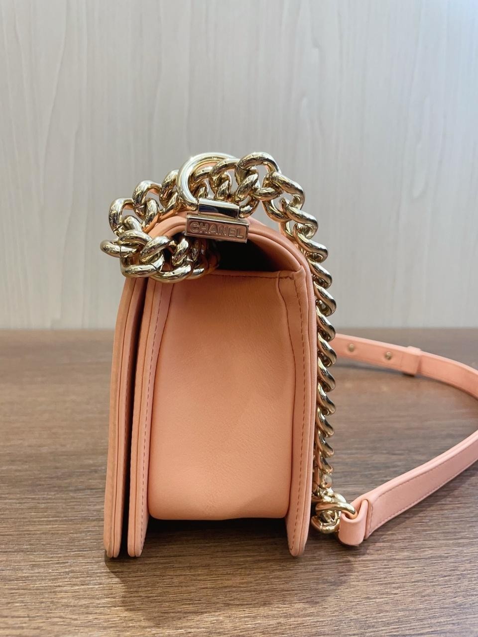 SJ0001 CHANEL leboy v pattern pink