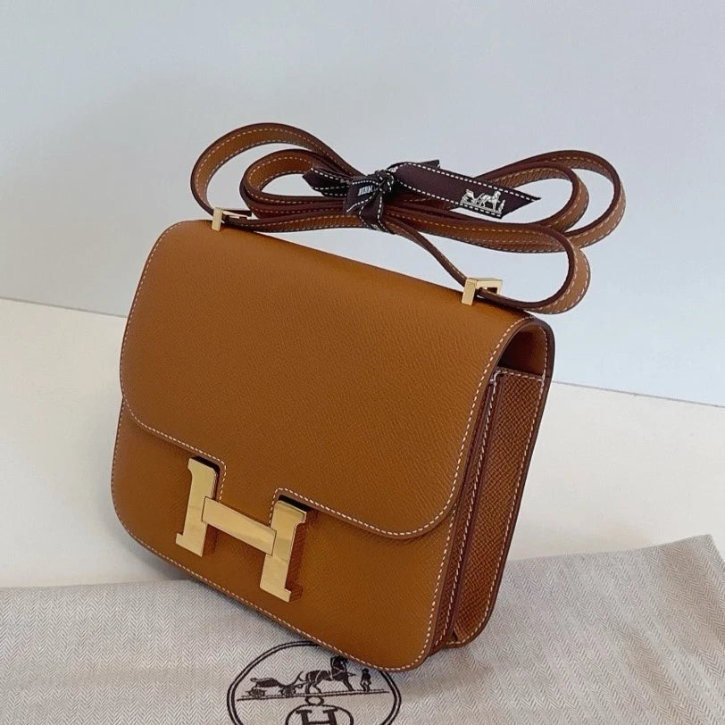 Authentic Hermes Constance19 Epsom Leather Shoulder Crossbody Silver Hardware